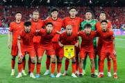 开云体育在线-包含中国足球联赛赛场上演激烈争夺，球队实力逐渐增强的词条