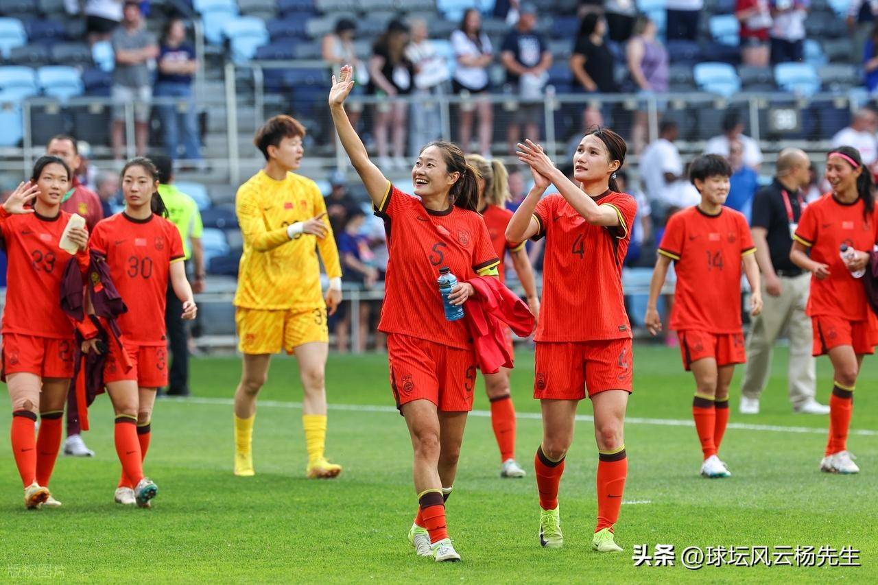 亚洲女足运动员备战热火朝天 亚洲女足运动员备战热火朝天