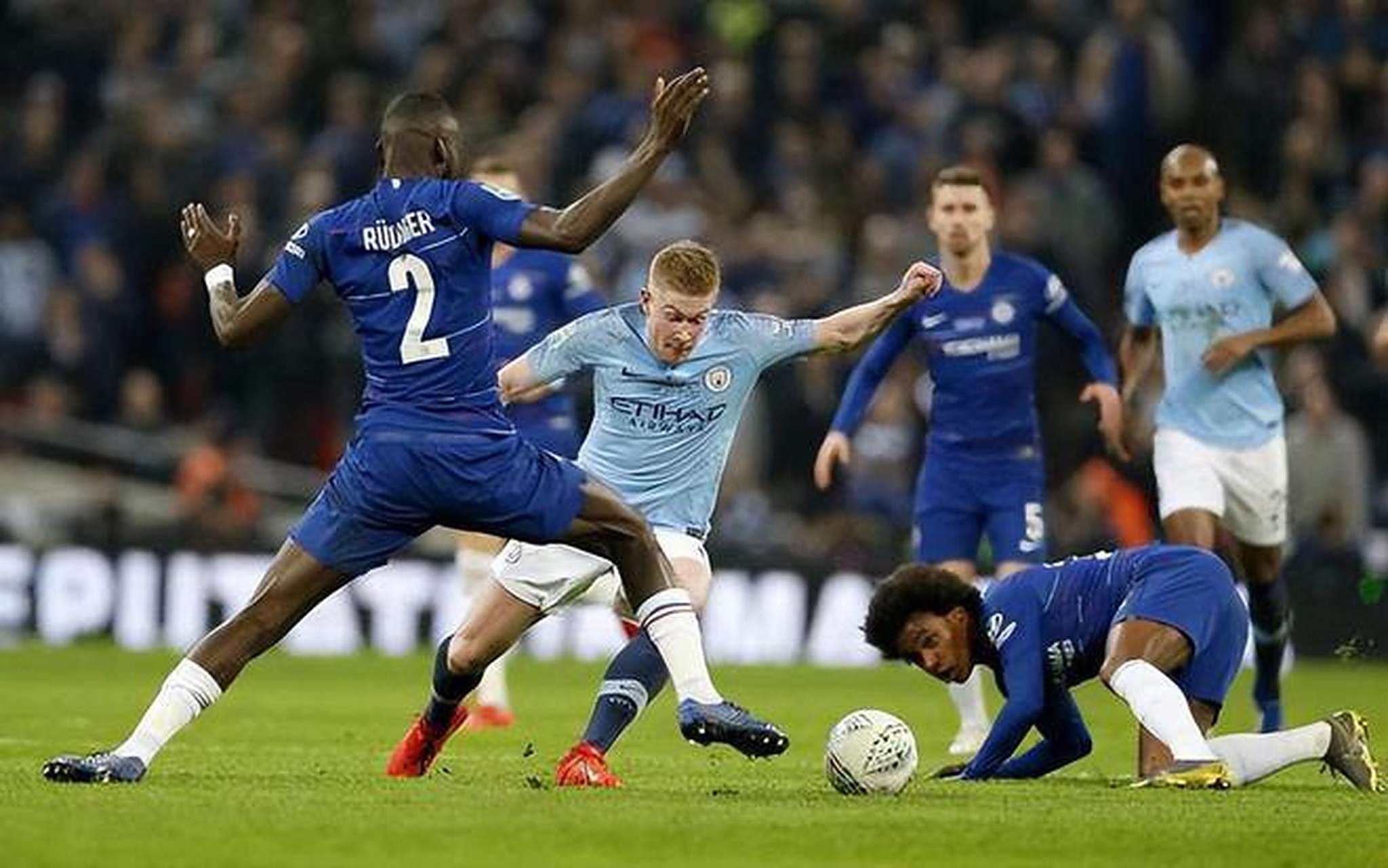 包含曼城惊魂逆转,德甲劲旅横扫英冠球队的词条 包含曼城惊魂逆转,德甲劲旅横扫英冠球队的词条