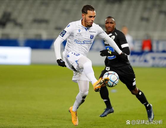 甘冈主场大胜里尔，实现反弹的简单介绍