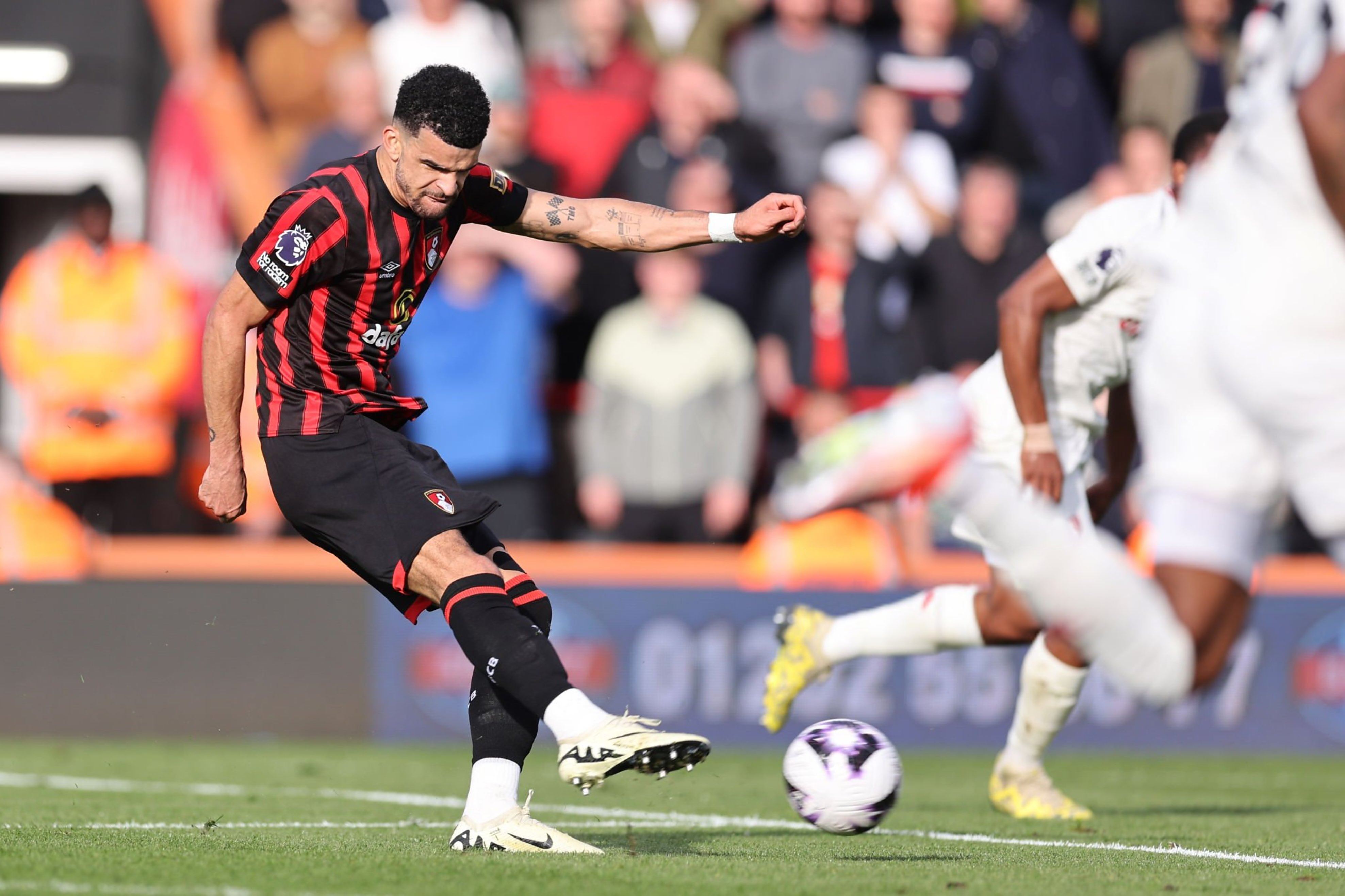 曼联客场逆风翻盘,创近期佳绩的简单介绍 曼联客场逆风翻盘,创近期佳绩的简单介绍