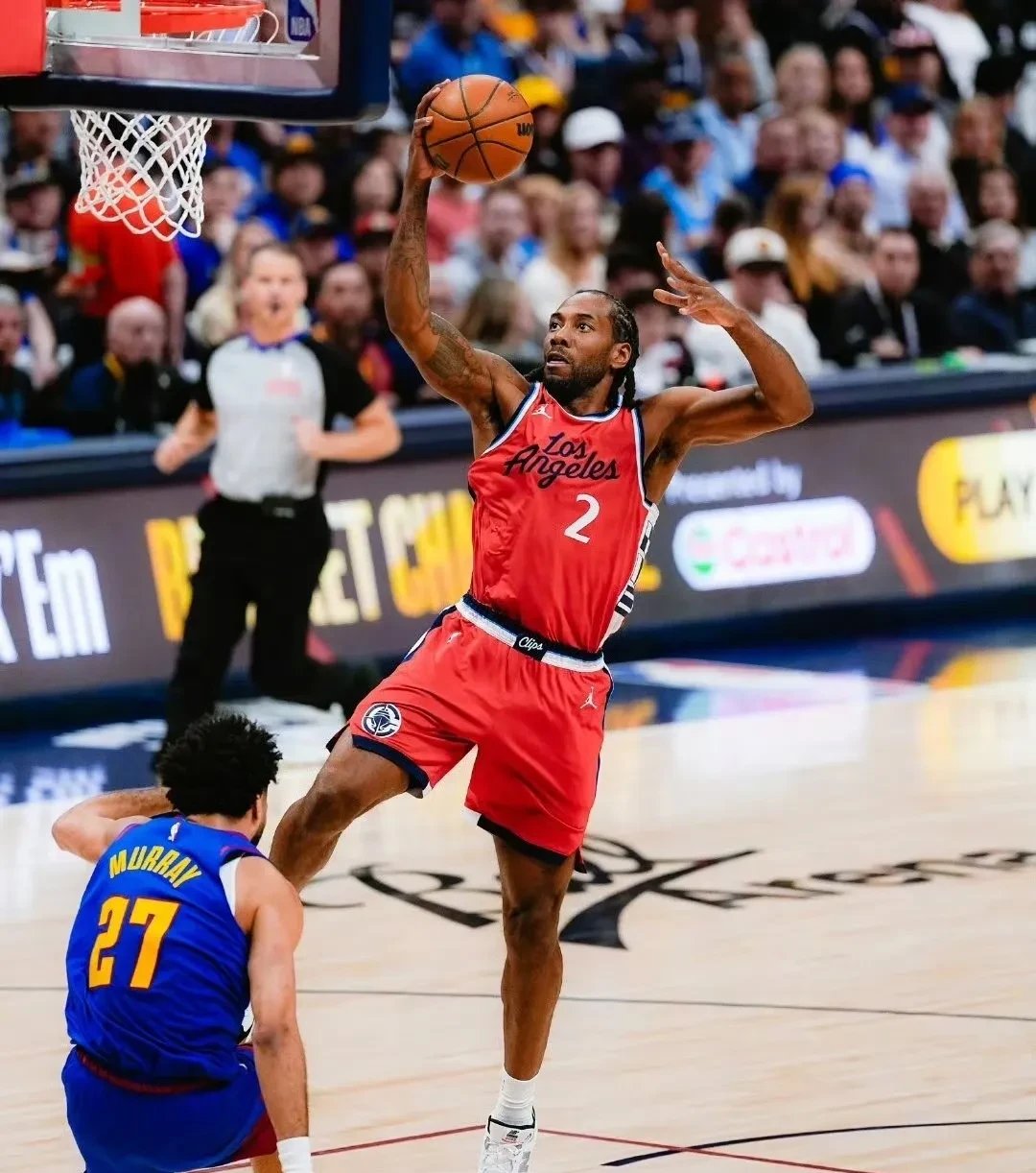 快船擒火箭，莱昂纳德砍下40分