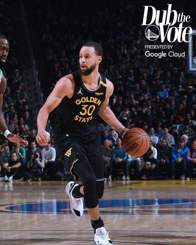 勇士击败凯尔特人,取得十连胜 勇士击败凯尔特人,取得十连胜