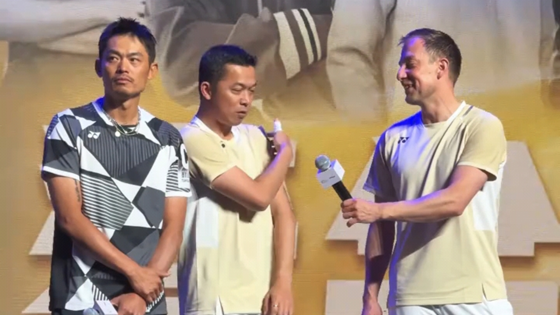 关于韩国羽毛球队鏖战丹麦羽毛球队,陶菲克爆发神勇的信息 关于韩国羽毛球队鏖战丹麦羽毛球队,陶菲克爆发神勇的信息