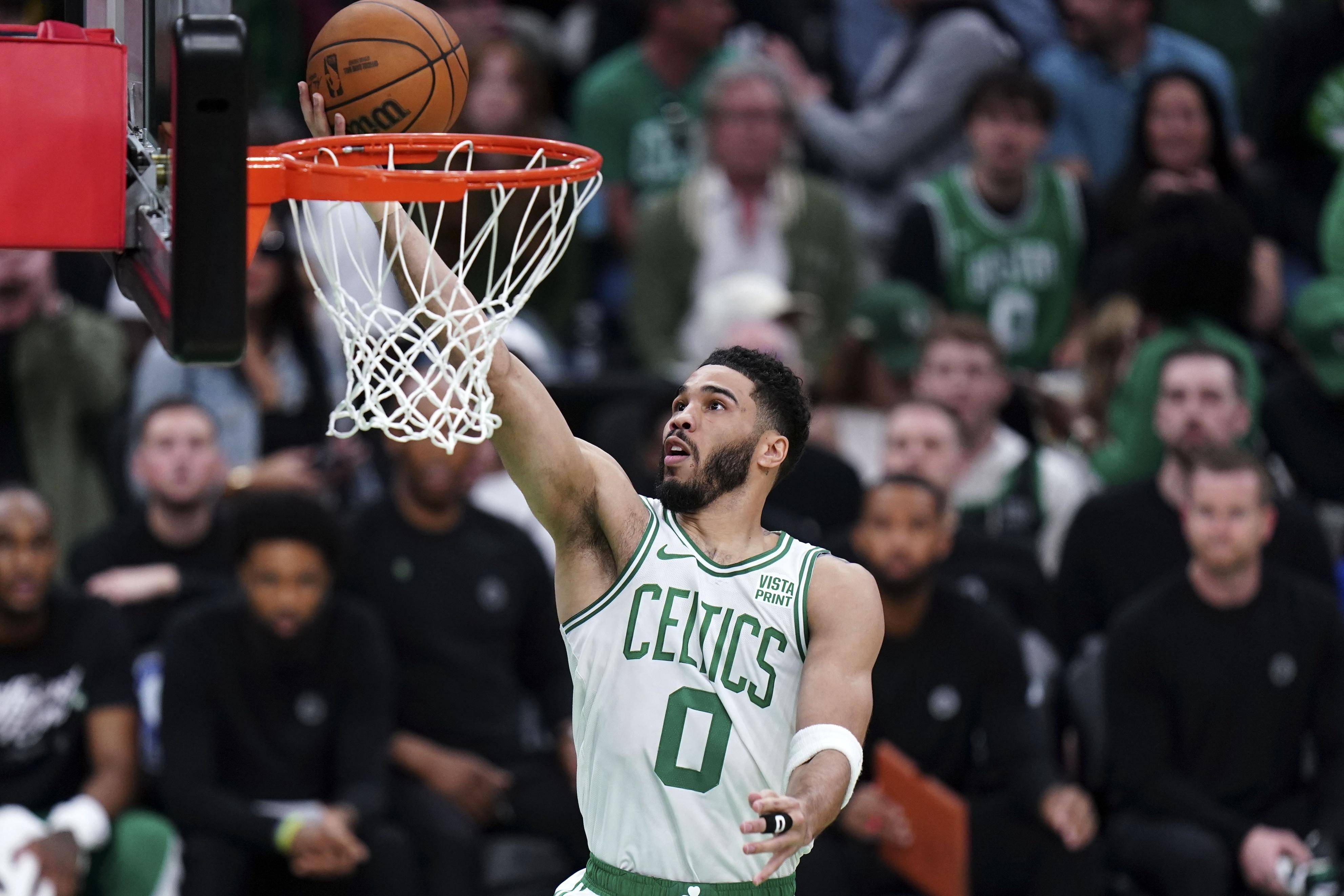 凯尔特人客场擒公牛,取得四连胜的简单介绍 凯尔特人客场擒公牛,取得四连胜的简单介绍