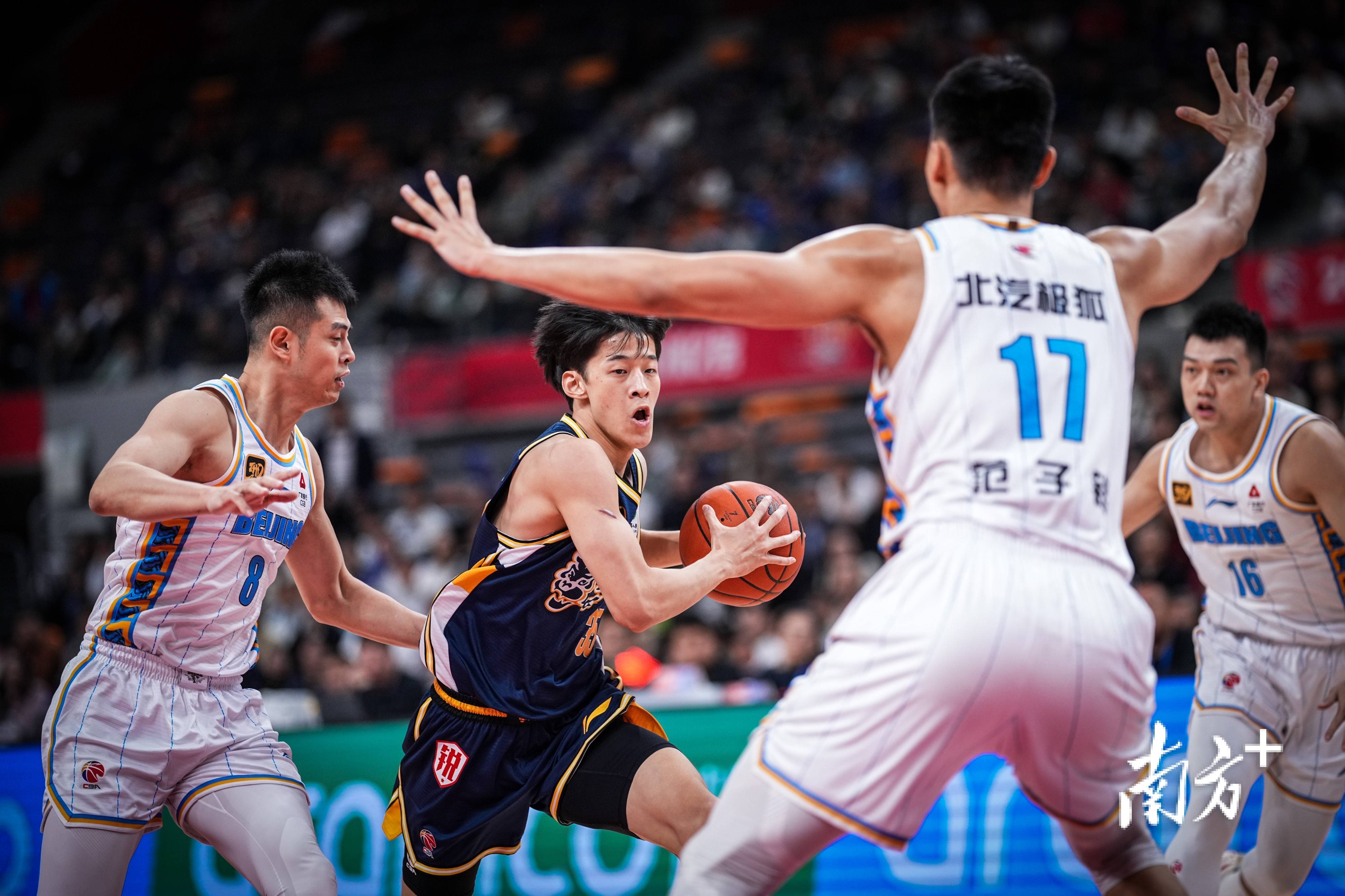 冷门频出！CBA战况跌宕起伏