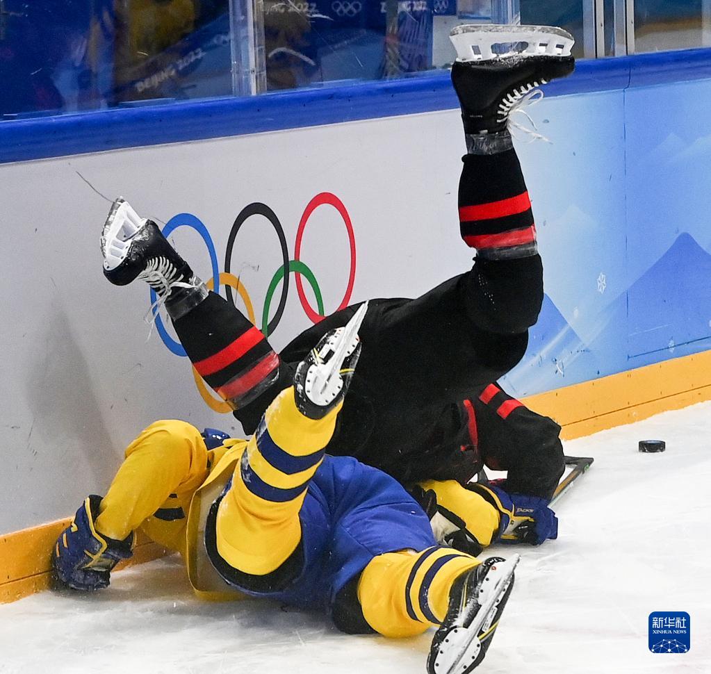 技术流与激情碰撞，冰球决赛再创新高