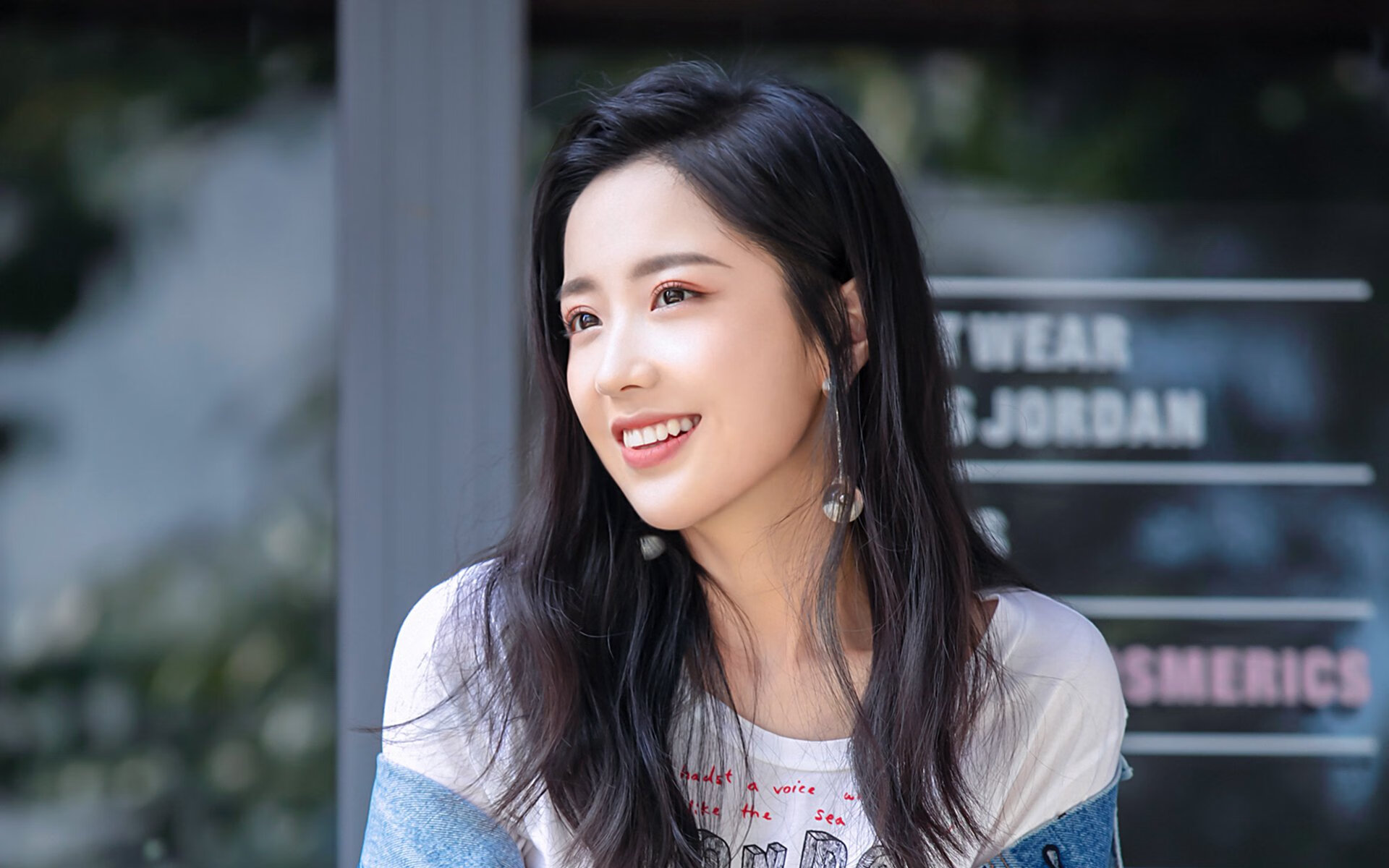 金色黎明前,阿什拉夫一脚踢碎旧秩序,世界杯之夜属于摩洛哥