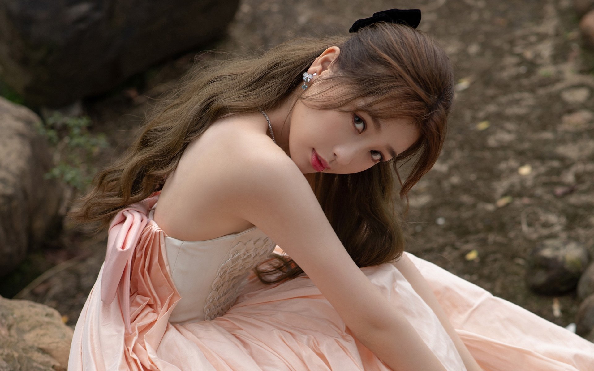 雷霆完胜凯尔特人,武切维奇关键先生闪耀全场