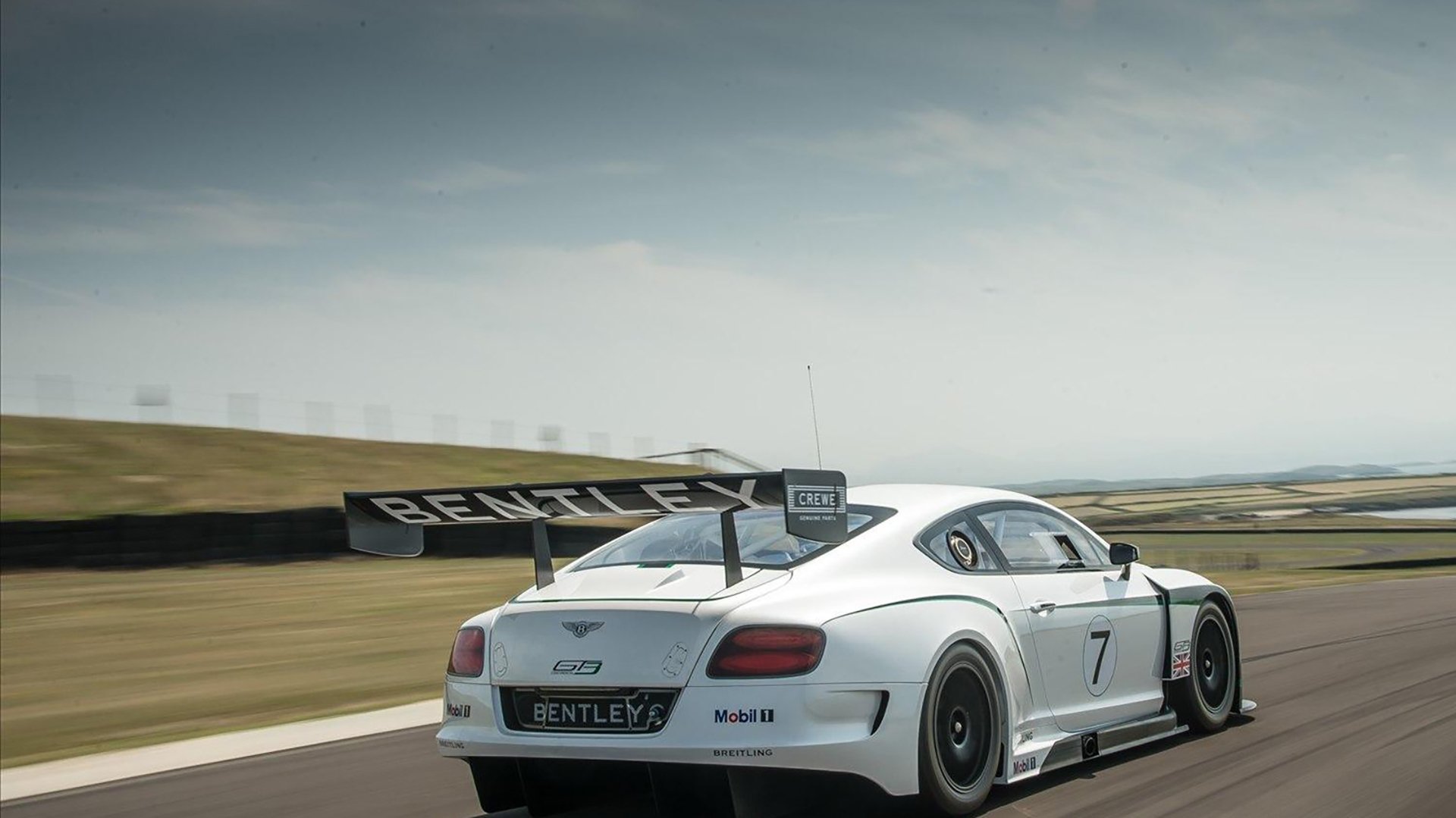 久保建英策动攻防革命，瑞典掀翻法国背后的技术密码